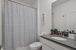 Luxury 5bed Home With Pool and Game Room