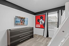 Special 4bedroom TH w Private Pool Next to Disney