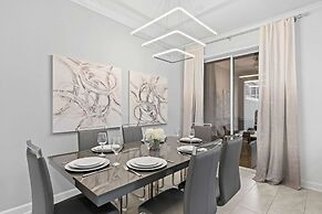 Special 4bedroom TH w Private Pool Next to Disney