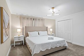 Special 4bedroom TH w Private Pool Next to Disney