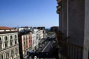 Crystal Skyline Neapolis