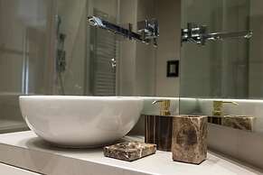 Crystal Skyline Neapolis