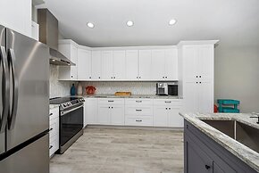 Harborside on Palermo