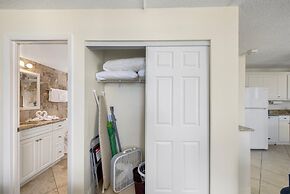 Estero Beach & Tennis 806-b