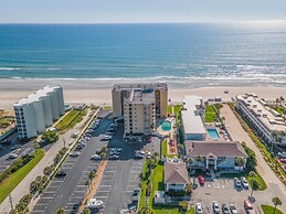 Ponce de Leon Towers 702