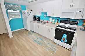 Ponce de Leon Towers 702