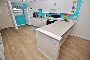 Ponce de Leon Towers 702