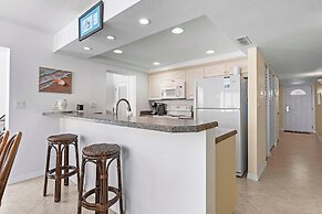 Smyrna Beach Club 818b