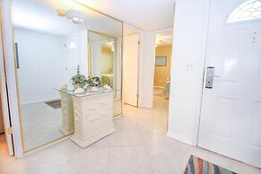 Smyrna Beach Club 818b