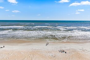 Smyrna Beach Club 818b