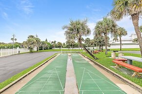 Smyrna Beach Club 818b