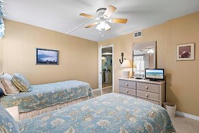 Smyrna Beach Club 818b