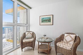 Smyrna Beach Club 818b