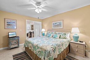 Smyrna Beach Club 818b