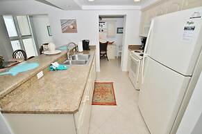 Smyrna Beach Club 818b