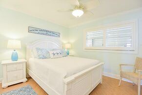 Sea Coast Gardens II 105