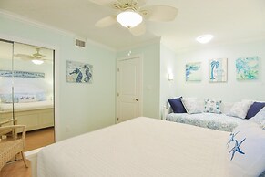 Sea Coast Gardens II 105