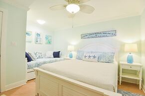 Sea Coast Gardens II 105