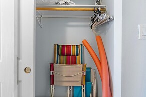 Sea Coast Gardens II 106