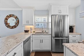 Sea Coast Gardens II 106