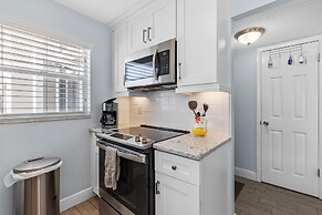 Sea Coast Gardens II 106