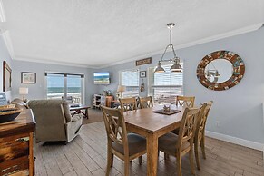 Sea Coast Gardens II 106