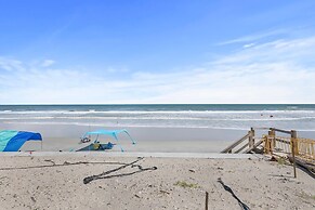 Sea Coast Gardens II 106