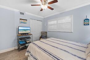 Sea Coast Gardens II 106