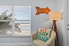 Sea Coast Gardens II 106