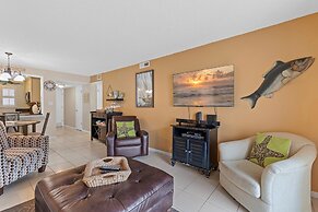 Sea Coast Gardens II 107