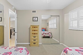 Sea Coast Gardens II 107