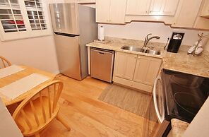 Sea Coast Gardens II 108