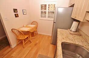 Sea Coast Gardens II 108