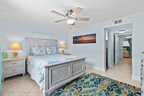 Sea Coast Gardens II 110