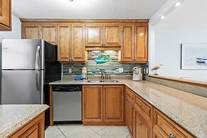 Sea Coast Gardens II 110