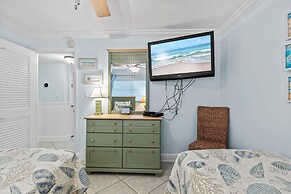 Sea Coast Gardens II 110