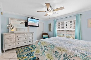 Sea Coast Gardens II 110