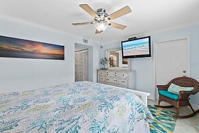 Sea Coast Gardens II 110