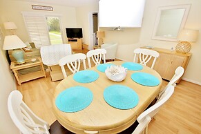 Sea Coast Gardens II 114