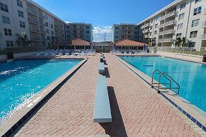 Sea Coast Gardens II 114