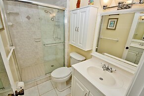 Sea Coast Gardens II 114