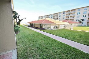 Sea Coast Gardens II 114