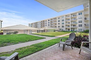 Sea Coast Gardens II 117