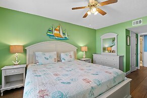 Sea Coast Gardens II 117