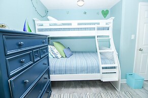 Sea Coast Gardens II 209