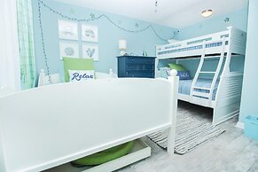 Sea Coast Gardens II 209