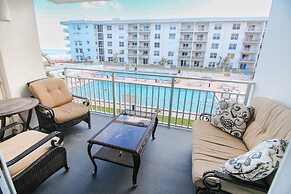 Sea Coast Gardens II 209