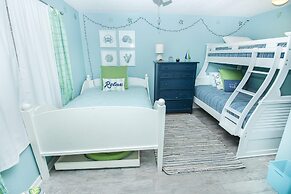 Sea Coast Gardens II 209