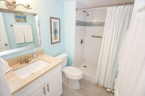 Sea Coast Gardens II 211