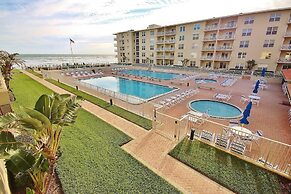 Sea Coast Gardens II 211